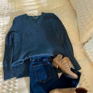 Medium Navy sweater